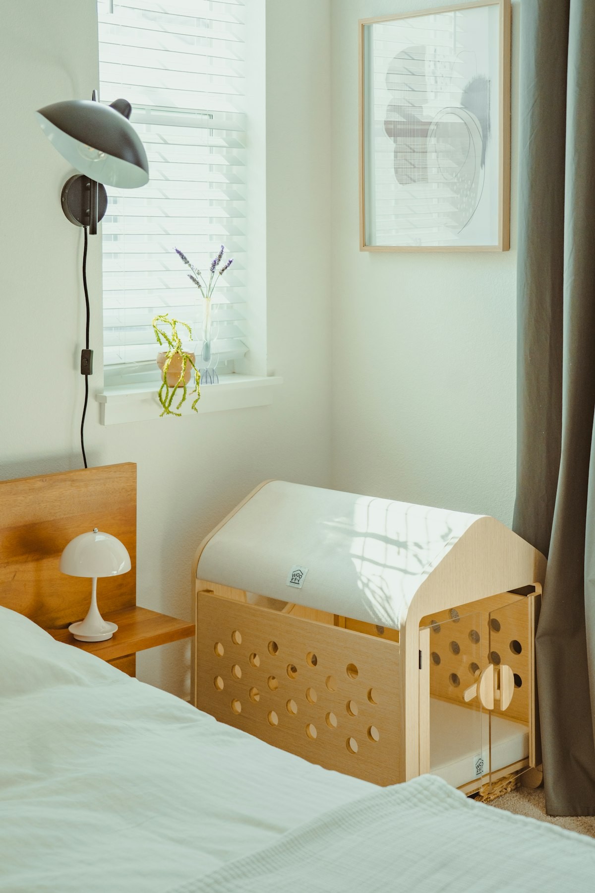 Best Travel Cribs and Portable Bassinets, Compared